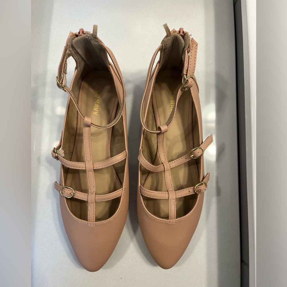 Ladies Flats